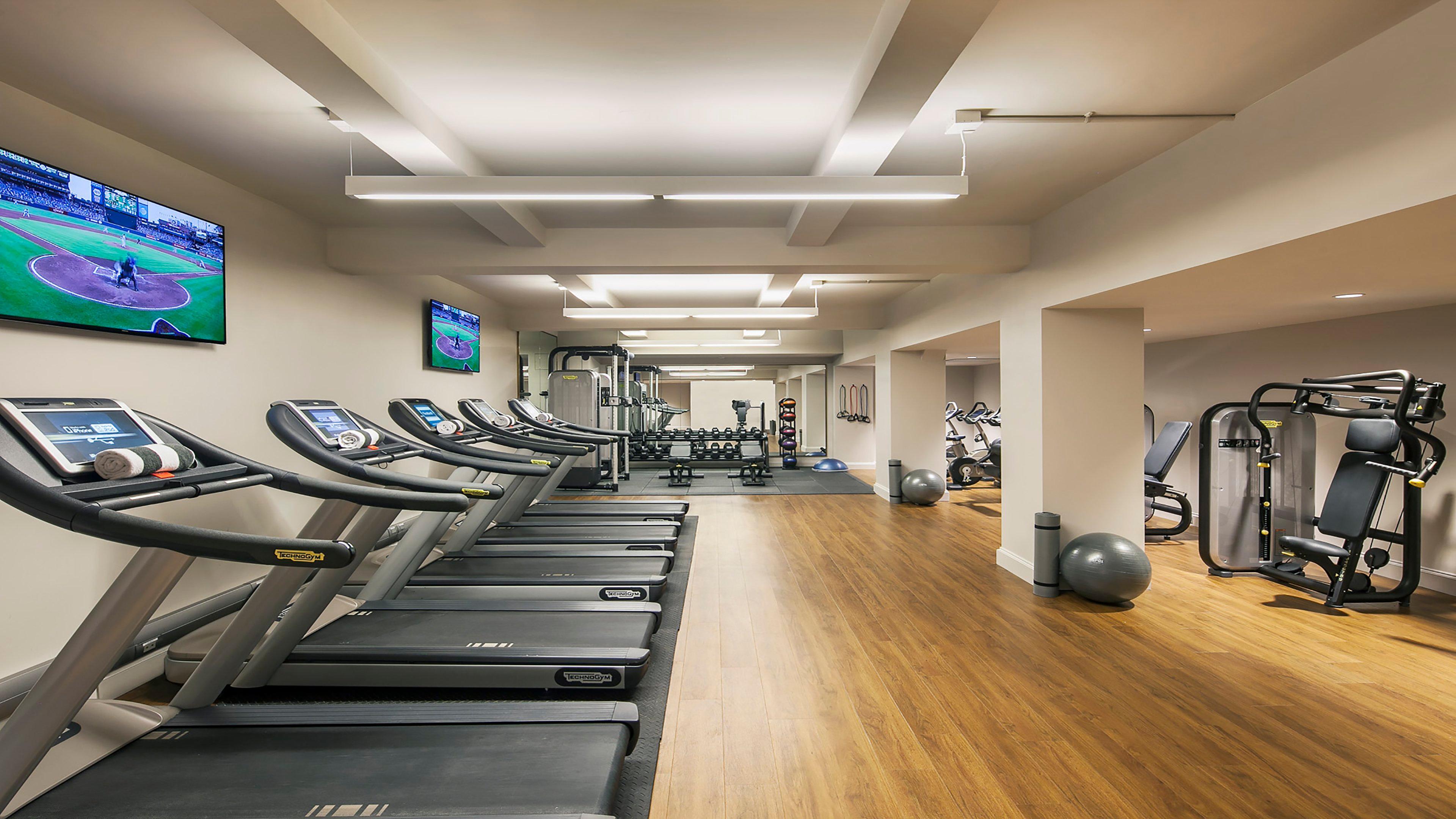 Intercontinental New York Barclay Hotel By Ihg Esterno foto The gym at The Ivy Collection