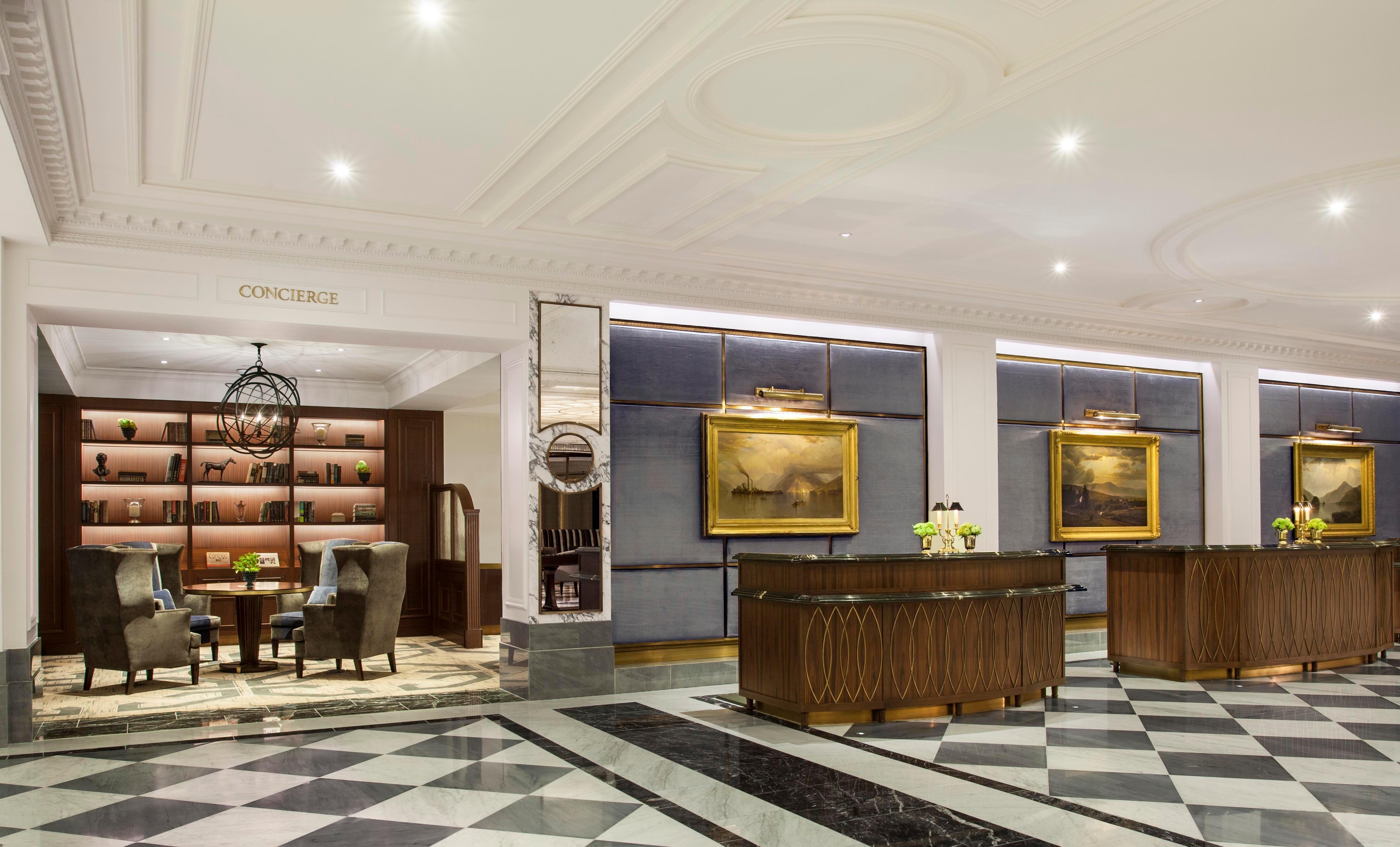 Intercontinental New York Barclay Hotel By Ihg Esterno foto The lobby of the hotel